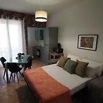 Green Note Apartment